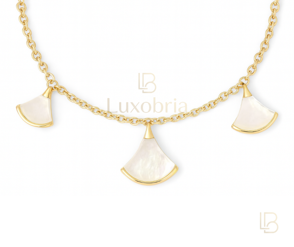 Gold Fan-Shaped Mother of Pearl S925 Sterling Silver Bracelet (Gold)