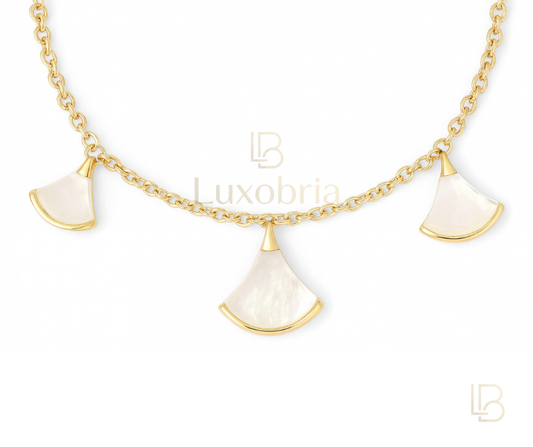 Gold Fan-Shaped Mother of Pearl S925 Sterling Silver Bracelet (Gold)